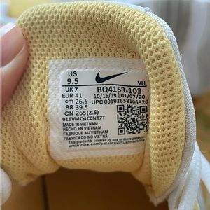 Chunky Sole Yellow & White Nikes